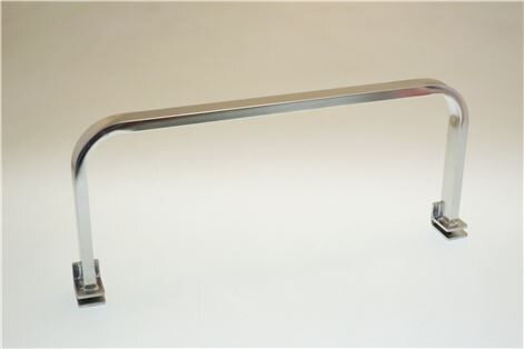 Madlo zavážecího vozíku